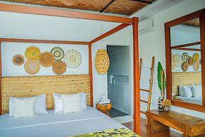 Pearl Bay Villas