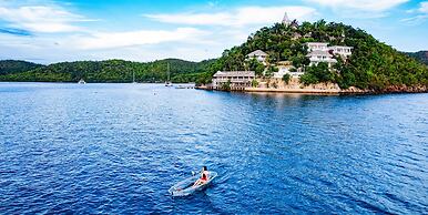 Pearl Bay Villas