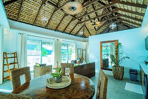 Pearl Bay Villas