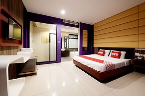 Sriracha Hotel And Spa
