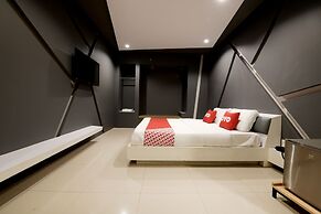 Sriracha Hotel And Spa
