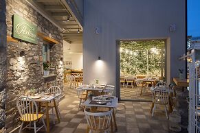 l anima boutique suites