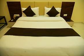 Hotel  Savera Palace