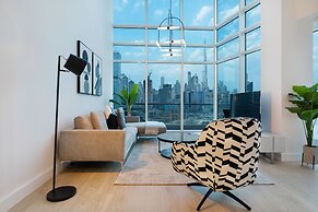 Maison Privee - Spectacular Duplex Apt w/ Canal views
