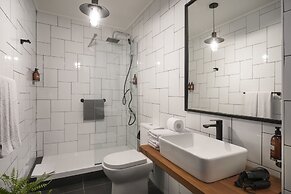 The Pop Hotels