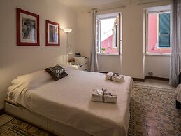 Rundanina Village Life Studio