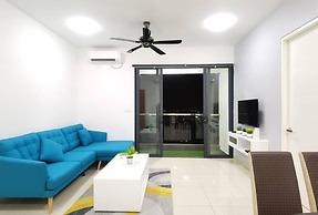Woodsbury Suite by Homez Suite