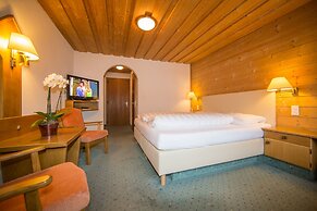 Hotel Cresta