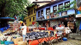 Guner Hotel