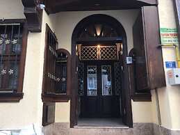 Guner Hotel