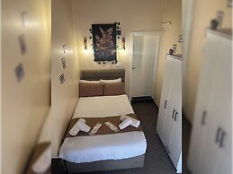Guner Hotel