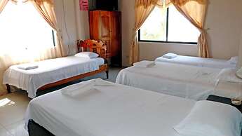 Hostal los Delfines