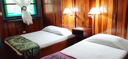 Lapalapa Beachfront
