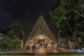 Lapalapa Beachfront