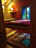 Hosteria La Roulotte Mindo