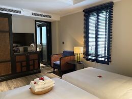 Solaria Hotel