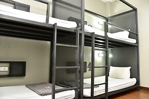 Mad Monkey Bangkok Hostel - Adults Only