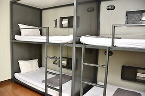Mad Monkey Bangkok Hostel - Adults Only