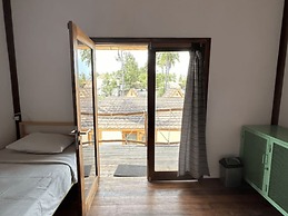 Mad Monkey Gili Trawangan - Hostel