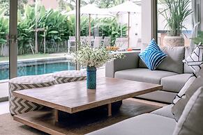 Modern 3BR Villa with Private Pool & BBQ