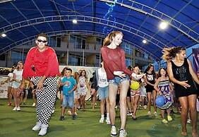Midia Family Resort