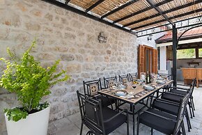 Villa Andro