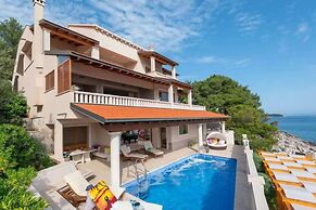 Villa Korkyra