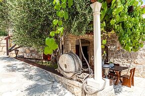 The Hidden Treasure Village - 3 Villas
