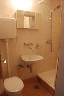 Studio Apartments Lulak