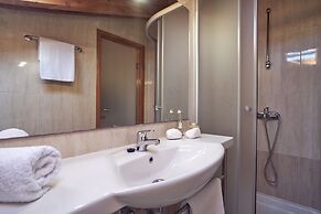 Ionion Blue Hotel