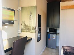 Karibu Guesthouse
