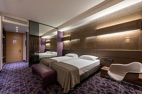 Viola Mhotel