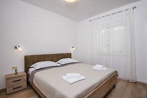 Apartments Marina