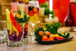 Red Fox by Lemon Tree Hotels, Vijayawada