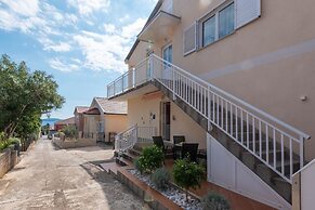 Apartments Mare