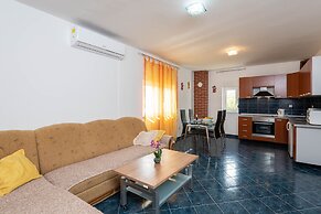 Apartments Mare