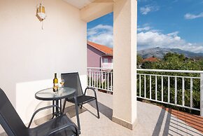 Apartments Mare
