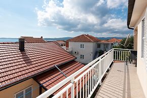 Apartments Mare