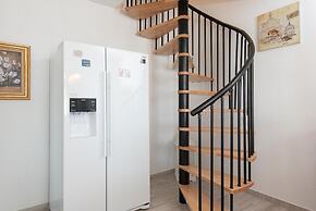 Apartments LLR