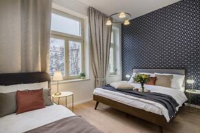 Royal APTs Prague by Michal&Friends