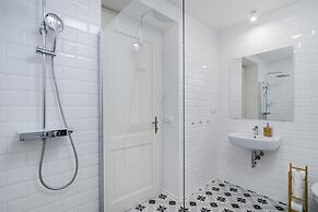 Royal APTs Prague by Michal&Friends