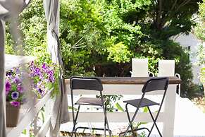 Eili Suites