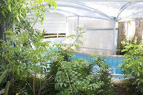 Eili Suites