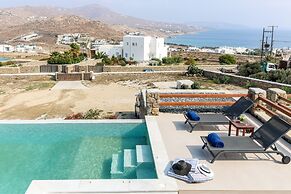 Ortus White Mykonian Luxury Villa
