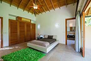 Villa Moderne Luxury Caribbean Villa Rental