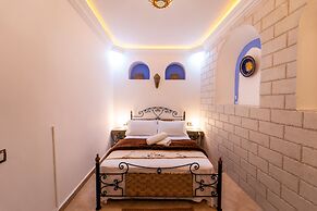 Dar Nokhba Inn