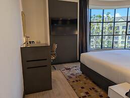 Best Western Premier Westlands