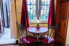 Emperor's Suites