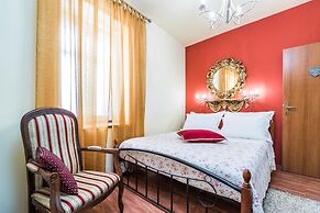 Emperor's Suites