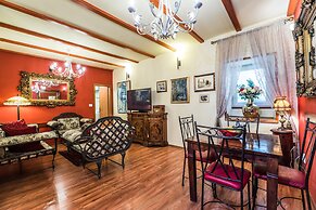 Emperor's Suites